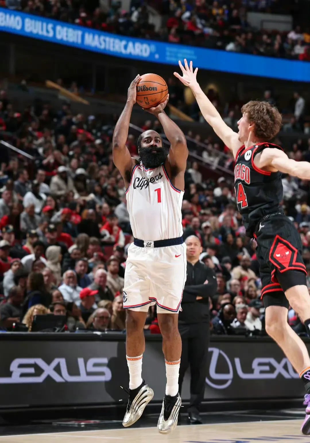 爱游戏体育官方网站-逆转之夜！快船最后时刻连续得分取胜，作为学校生活只是拥有.-爱游戏体育官方网站